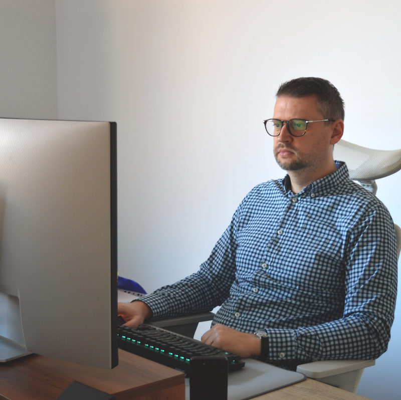 “We All Did Everything”: Siniša on How We Survived the Early Chaos