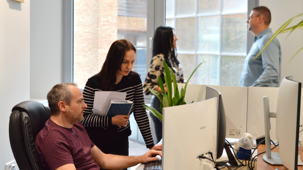 multilingual marketing agency team
